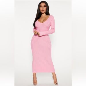 Knitted Pink Maxi Dress